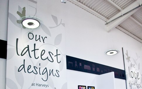 Wayfinding departments in store